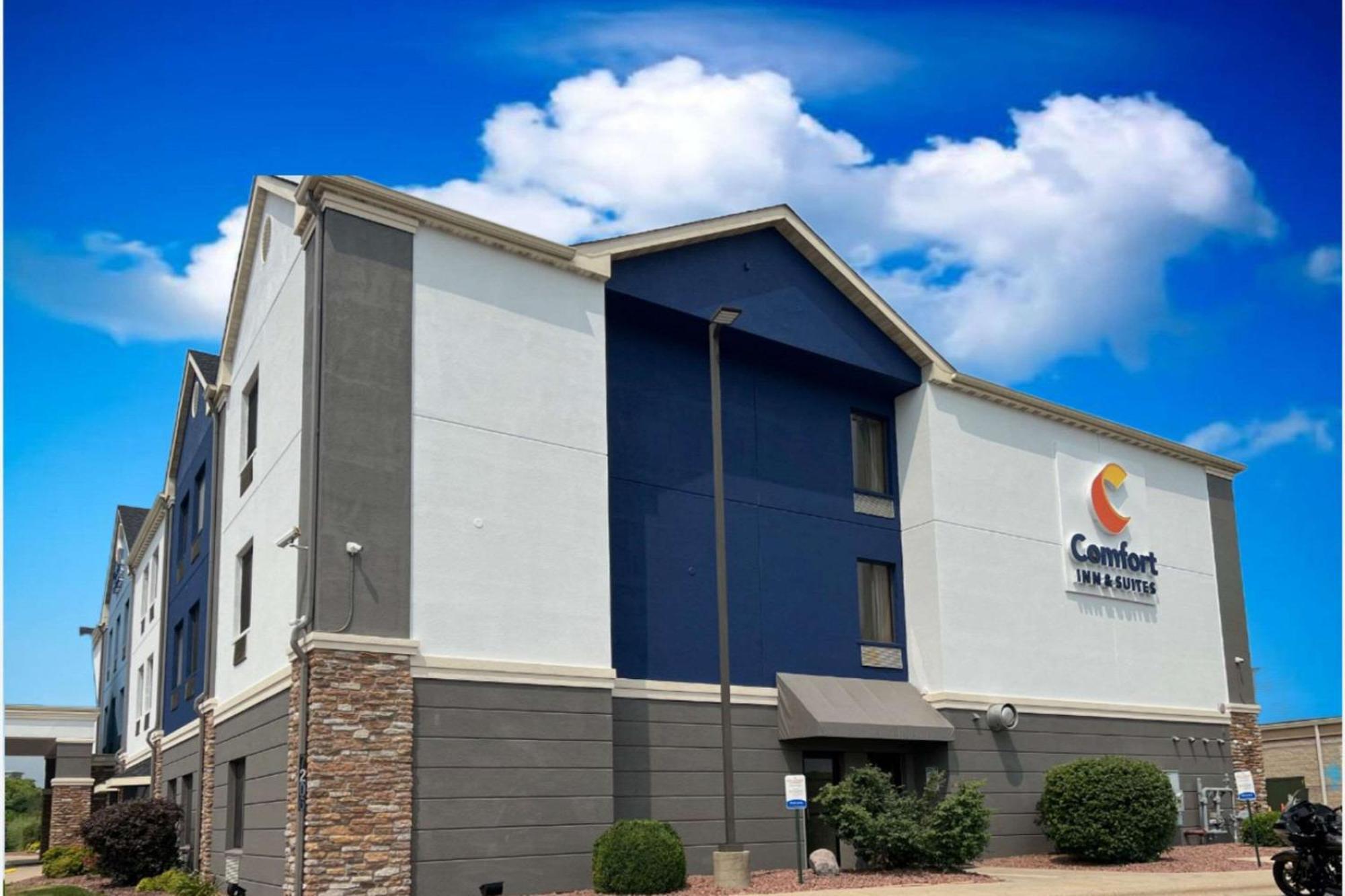 Comfort & Kenosha-pleasant Prairie Hotel 3*