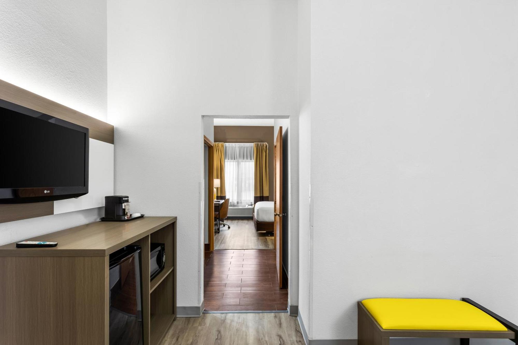 Comfort & 3*