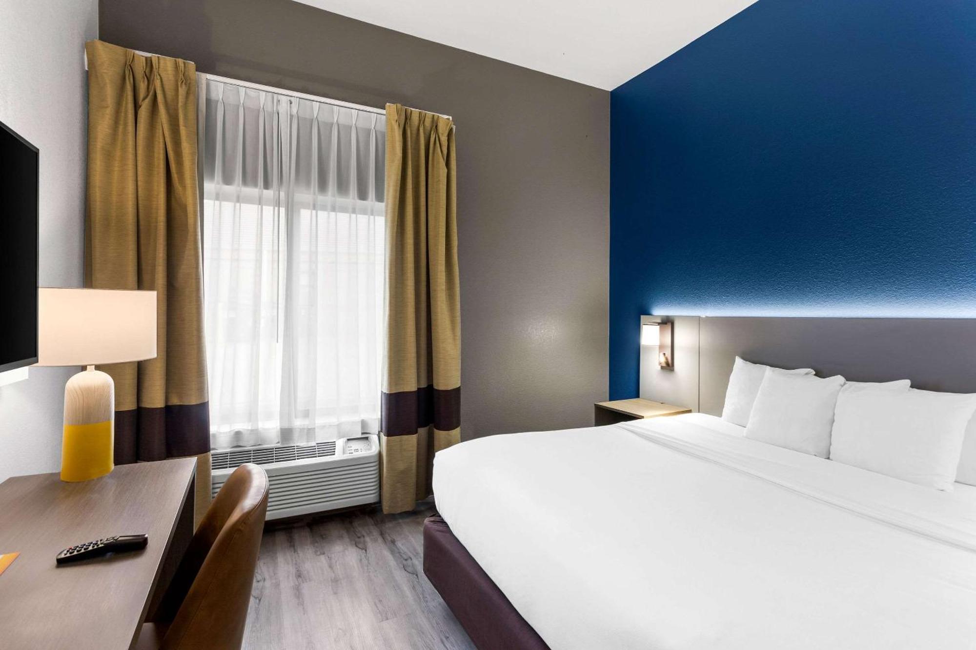 Comfort & Kenosha-pleasant Prairie 3*