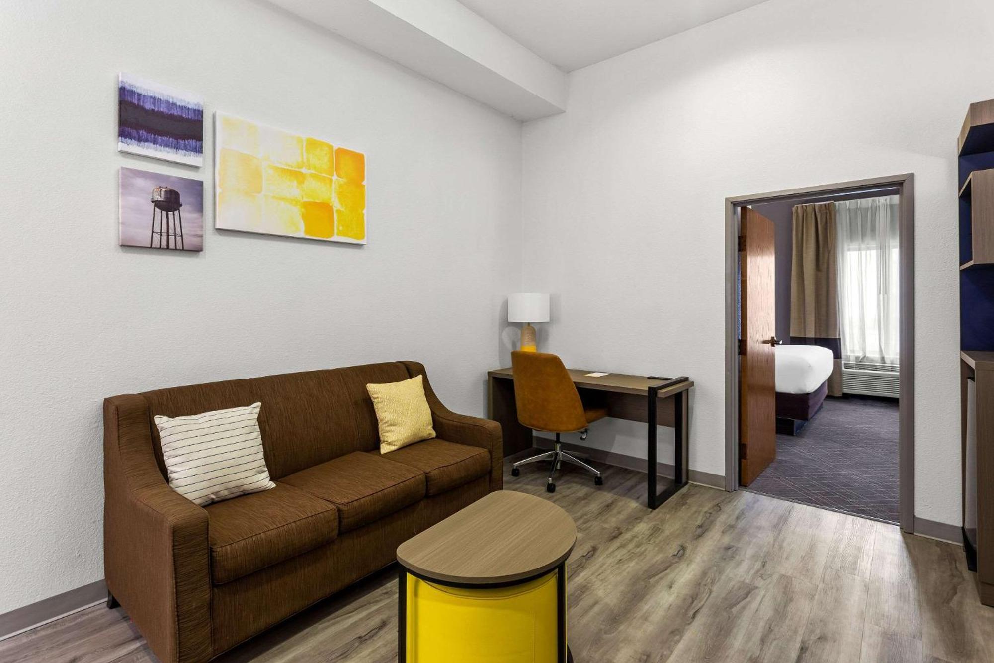 Comfort & Hotel