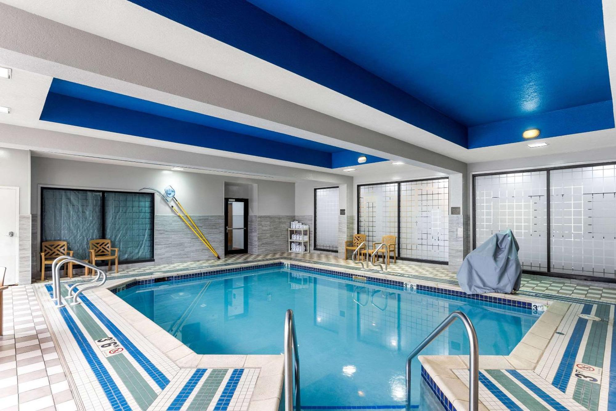 Comfort & Kenosha-pleasant Prairie 3*
