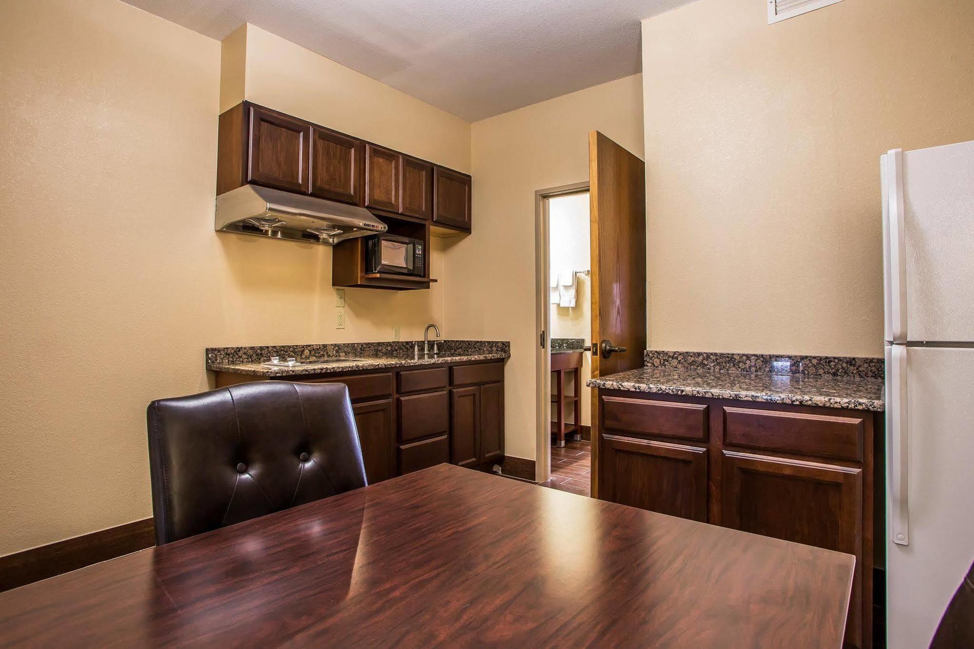 Comfort & Kenosha-pleasant Prairie Hotel